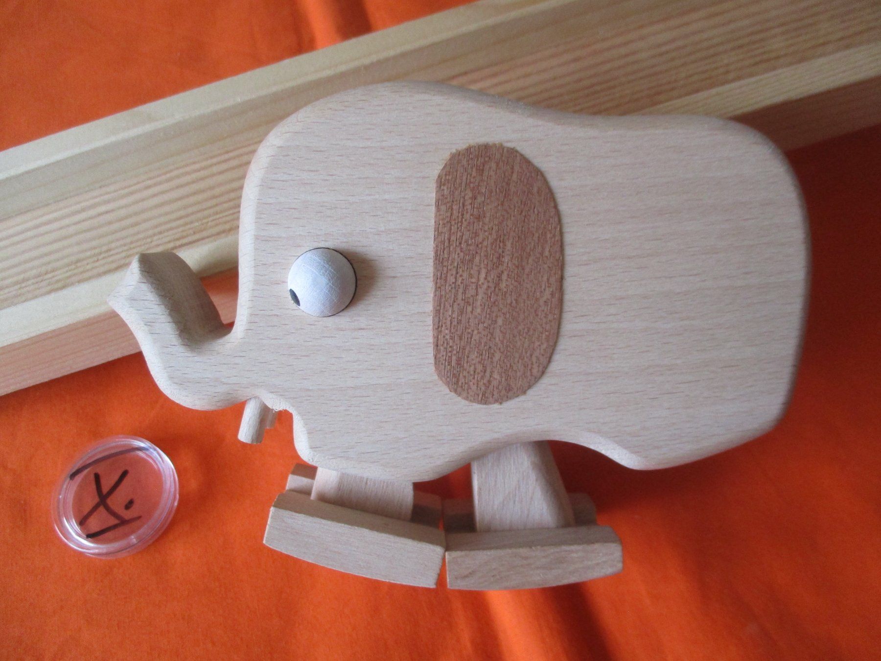 Spielzeuge: Lauftier Holz Elefant – Neu (gemäss Beschreibung) aus Birsfelden von alles-muss-raus 1