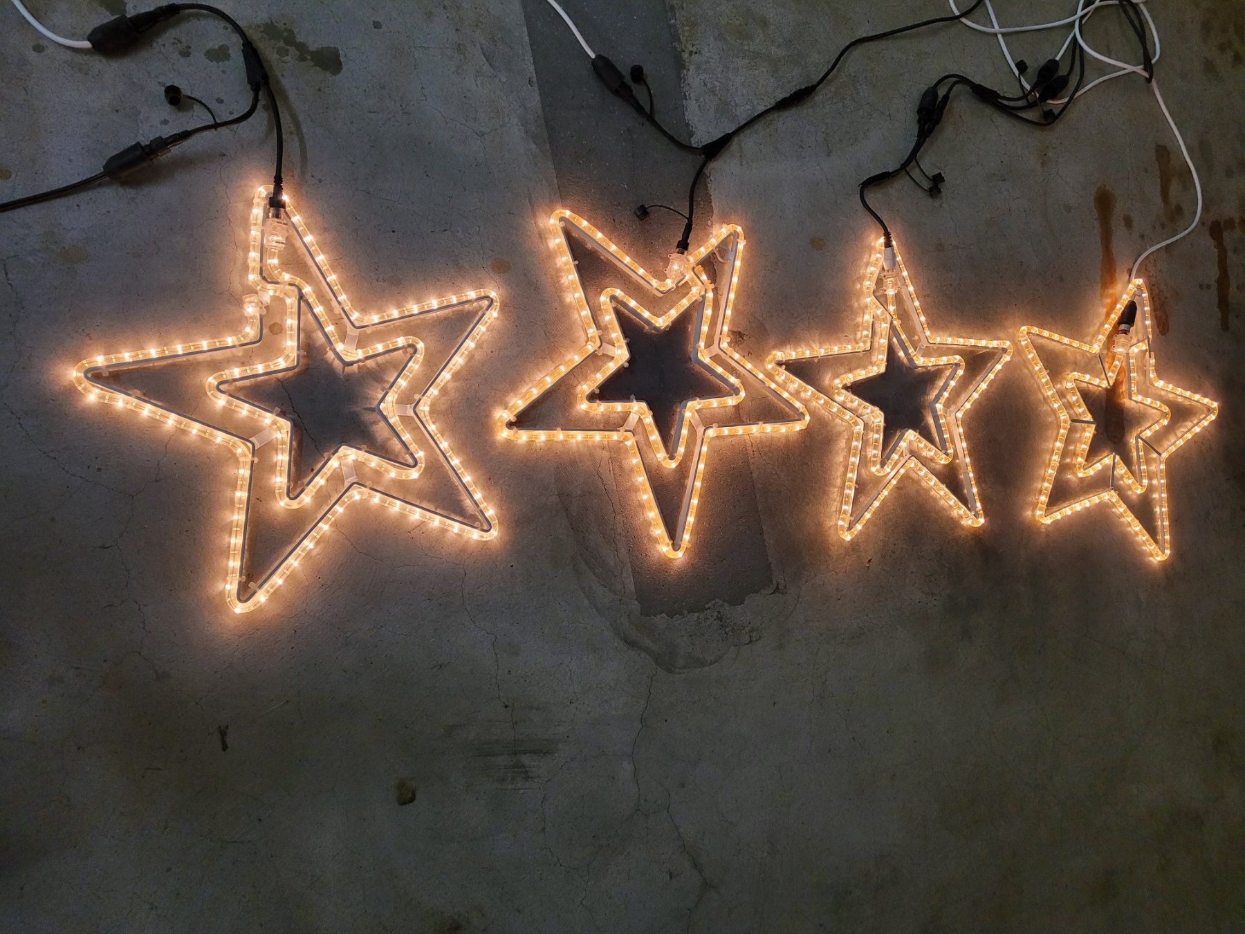 Ghirlande e barre luminose: Weihnachtsbeleuchtung – Usato da Pfäffikon SZ venduto da Chipy8 1