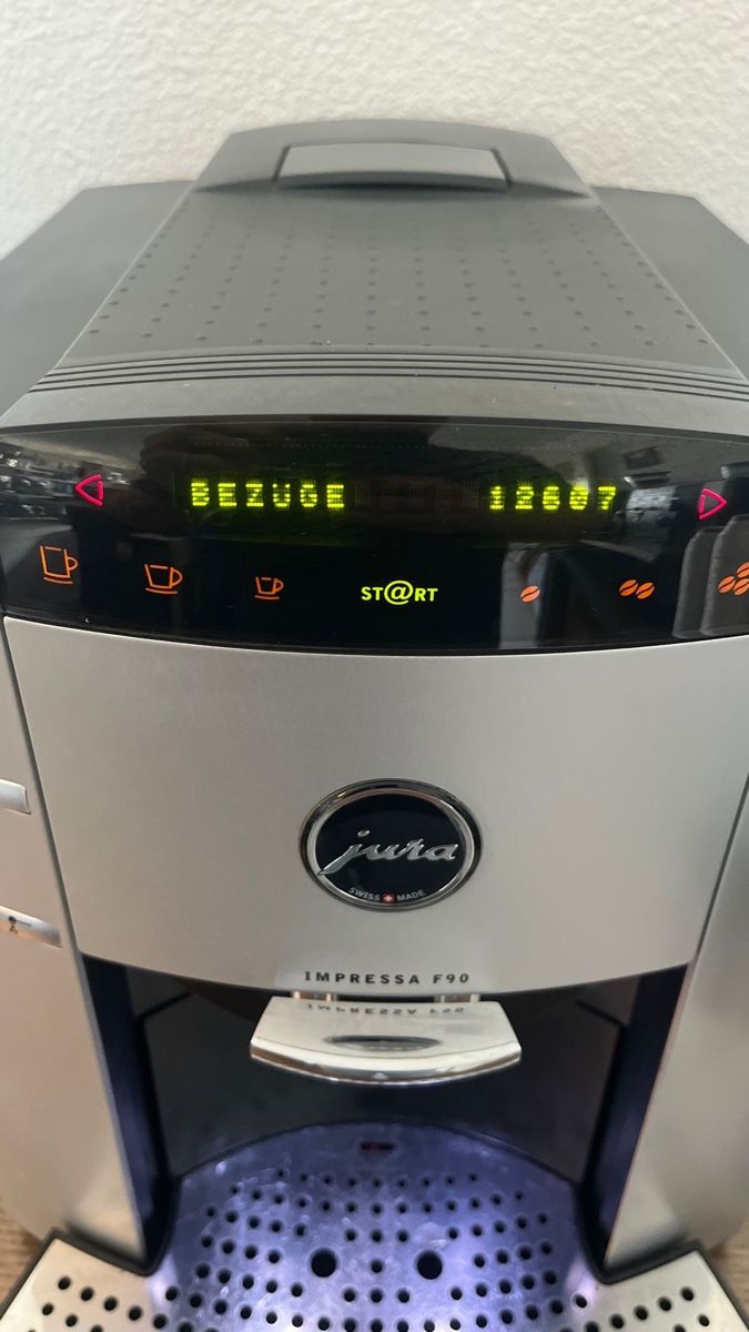 Jura Macchine per caffè & Macchine per espresso: Jura F90 Kaffeemaschine – Usato da Root venduto da HHParts 4