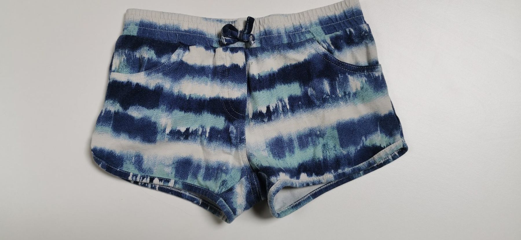 C&A Pantaloni: Süessi Sommer Shorts, Grösse 110 – Usato da Langendorf venduto da Laedi6