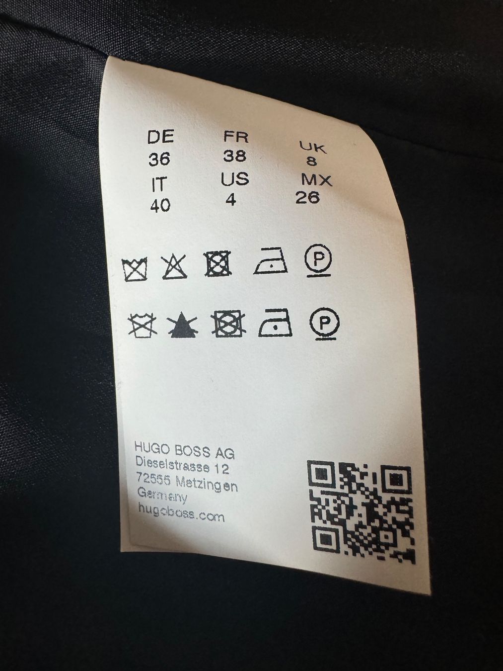 Hugo Boss Completi & Tailleur: HUGO BOSS Blazer in schwarz GR.36 – Nuovo (secondo la descrizione) da Thun venduto da kth_ng29 2