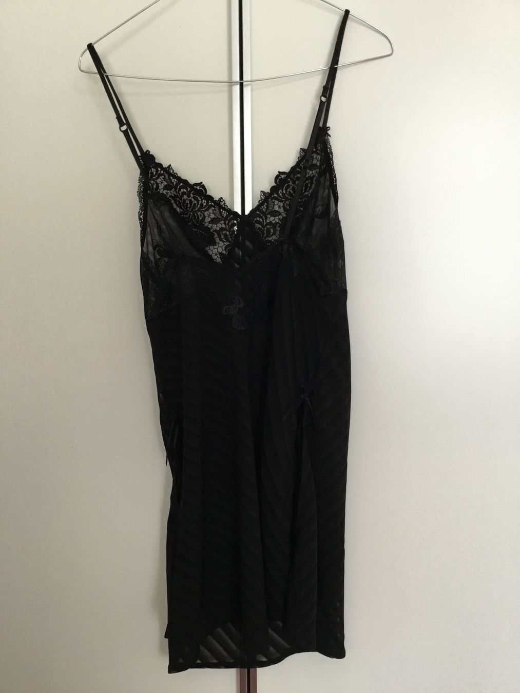 Lise Charmel Altra biancheria intima: LISE CHARMEL / schwarzes Negligee / 36 – Usato da St. Gallen venduto da mamavonbubu 5