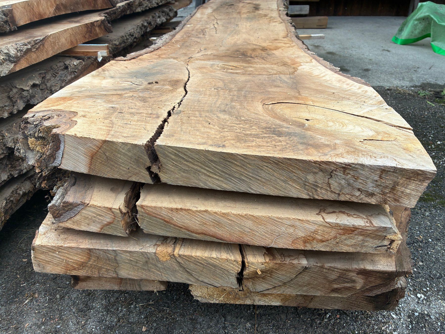 Articoli in legno: 3 Nussbaumbretter 60-70 mm – Nuovo (secondo la descrizione) da Gümligen venduto da Roe22 2