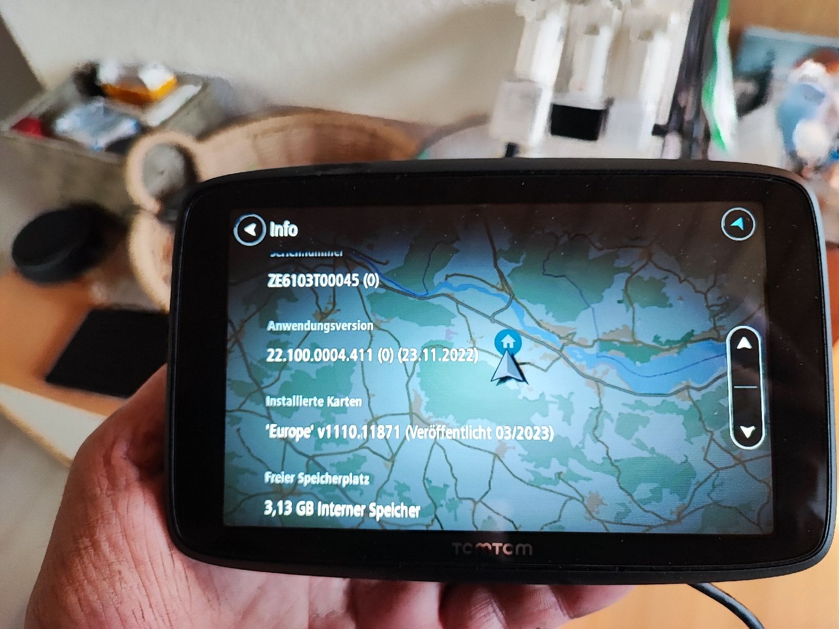 Tomtom Navigatori: TomTom Go Essential Navigationssystem - Top Zustand! – Usato da kaltenbach venduto da western4