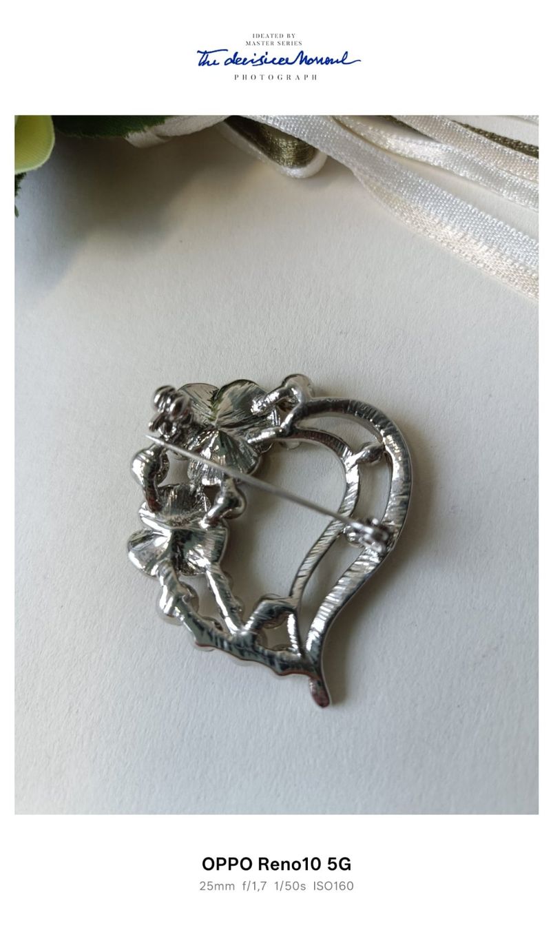 Broches & Aiguilles: Brosche mit roten Mohnblumen & Strass – D'occasion à Bern par per_5lv7 2