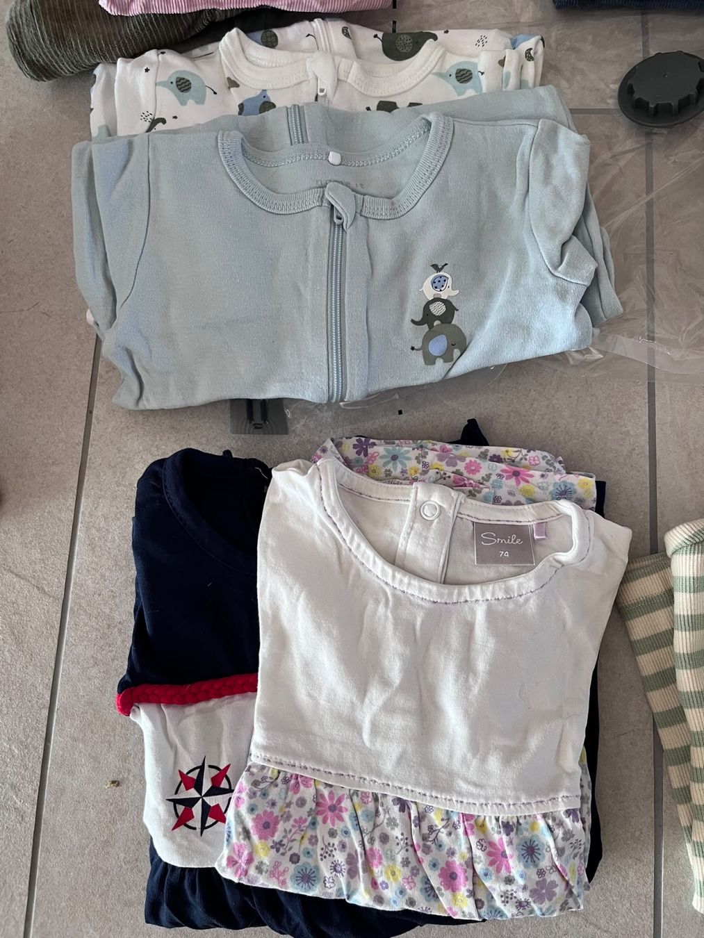Kleiderpakete & -sets: Kleiderpaket Mädchen Gr. 74 – Gebraucht aus Rupperswil von pqpwieur 3
