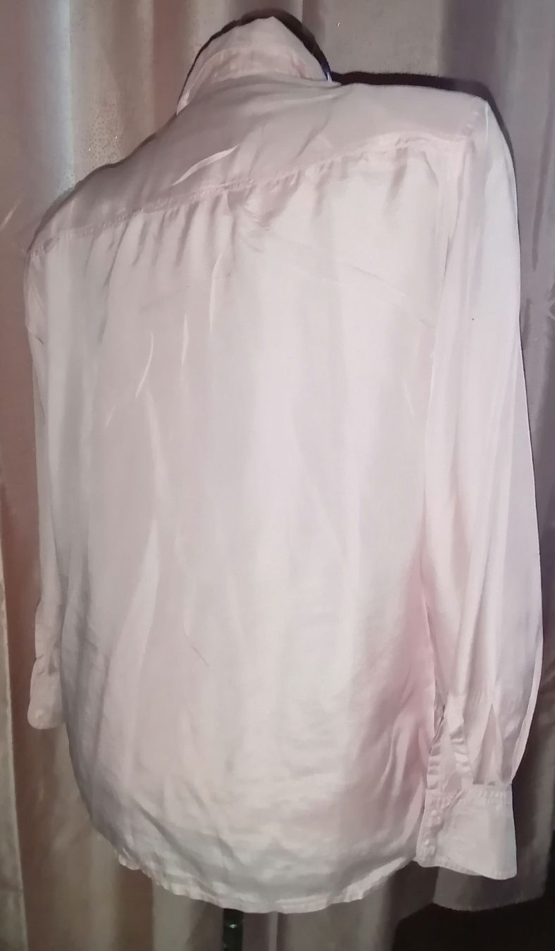 Camicette: Schimmernde rosa Retro Seidenbluse – Usato da Corcelles-près-Payerne venduto da RxOne_Krs