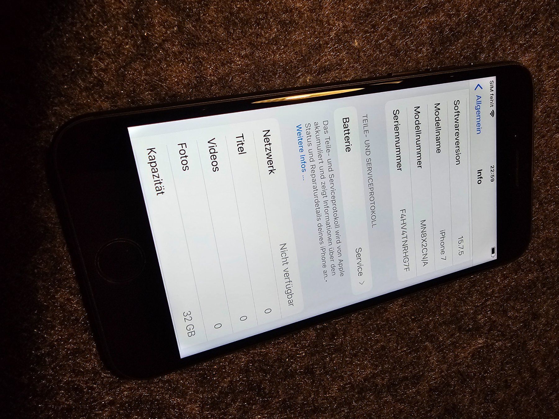 Apple Telefoni cellulari / Smartphones: Apple iPhone 7, 32 GB - Vintage! – Difettoso da Zweidlen venduto da RepToGo