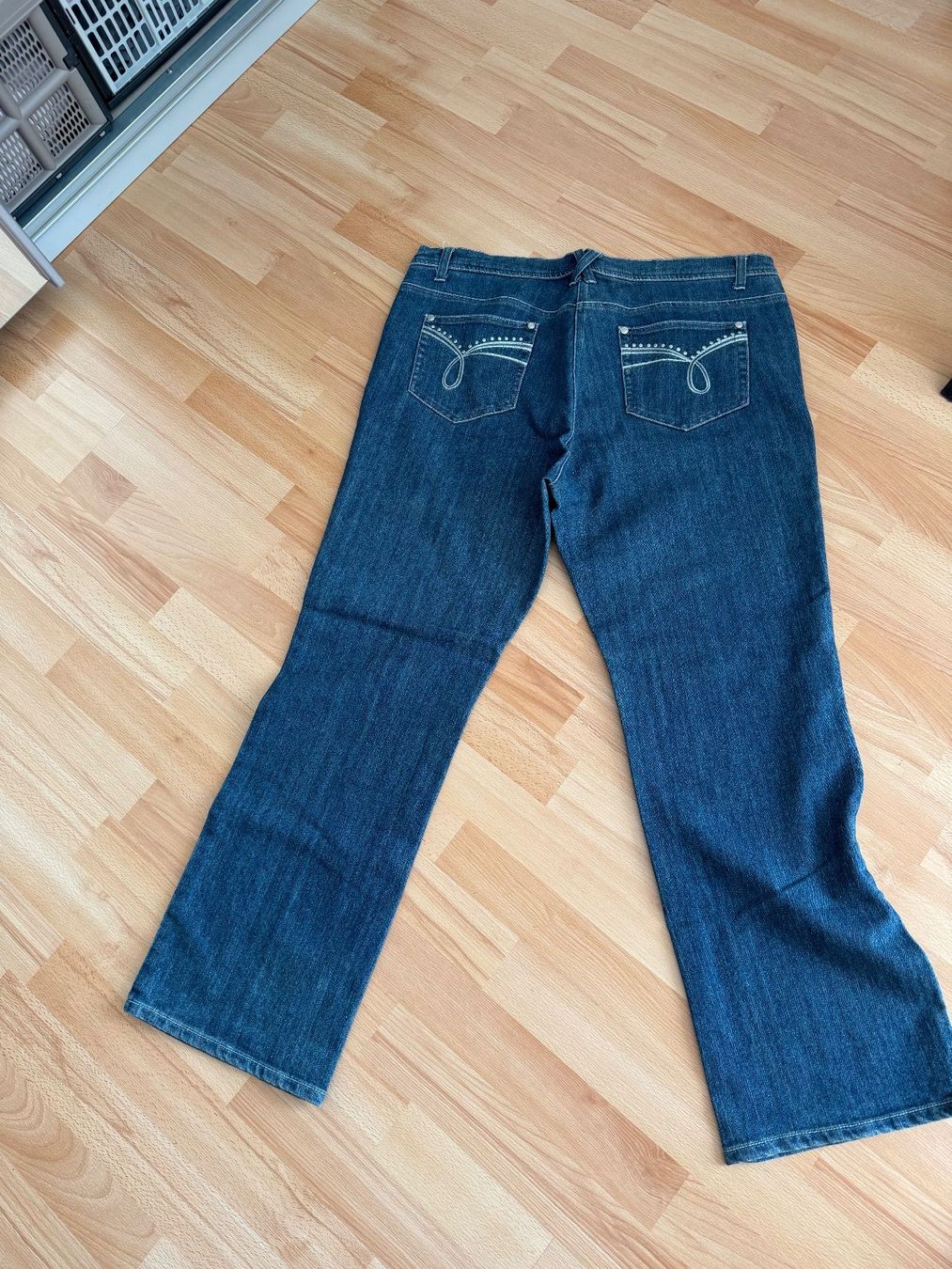 Jeans: Jeans Damen, Grösse 48, – Usato da Rorschacherberg venduto da beeechen 1