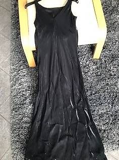 Vestiti: Abendkleid mit leichtem Glanz – Usato da Herzogenbuchsee venduto da Crispy74 1