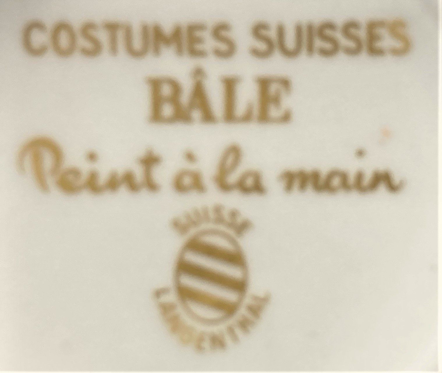 Geschirrsets: Langenthal Mocca Set 3teilig Trachten handbemalt Bâle TOP – Gebraucht aus Wangen b. Olten von Buntgemischt 4