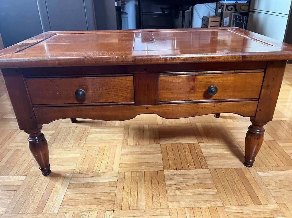 Tische: Table basse – Gebraucht aus Sorens von Janel02