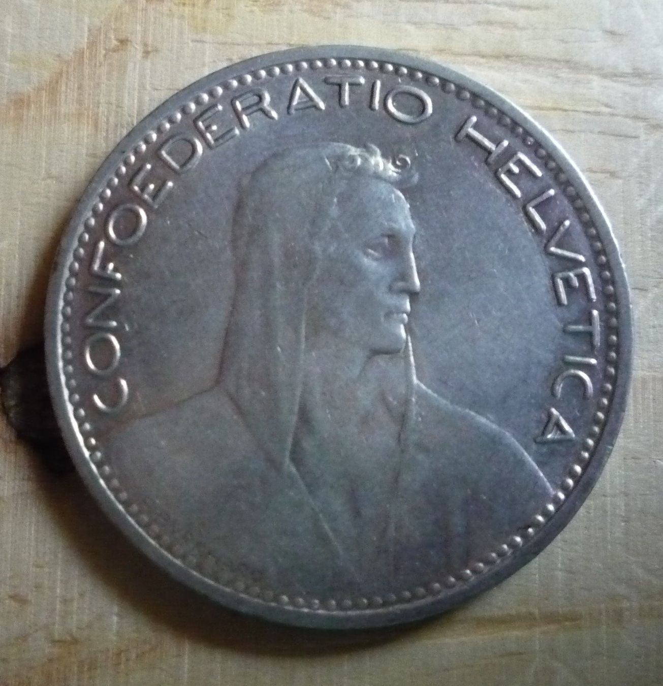 Tutti le monete: 5 Franken 1923, stgl, Kat. CHF 400.-- – Usato da Rieden SG venduto da Sammelfreund