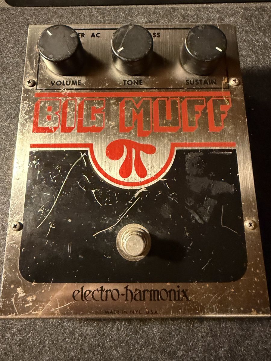 Electro-Harmonix Instruments de musique: Big Muff V6 - 1980/81 – D'occasion à fey par Caductilometre