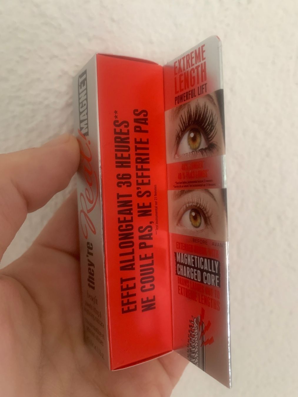 Make-up: Benefit Magnet Mascara, Mini, Ladenpreis CHF21.90Neu – Nuovo e nell'imballaggio originale da Zürich venduto da deruja 4