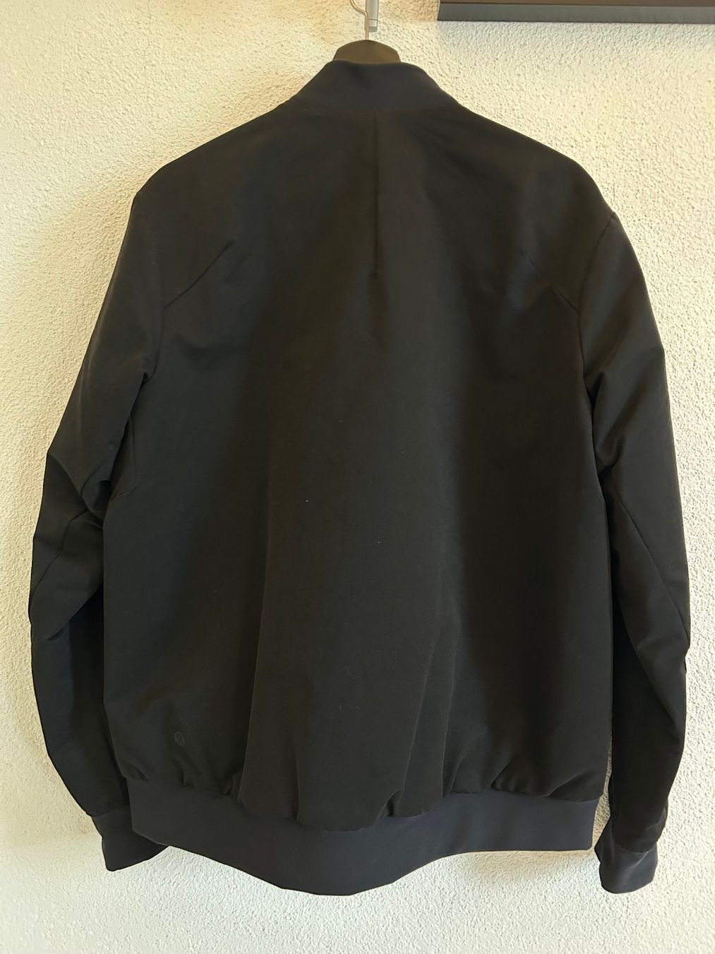 Lululemon Vestes: Lululemon Jacke (L) – Neuf (Voir description) à Bachenbülach par Sunsetblvd 1