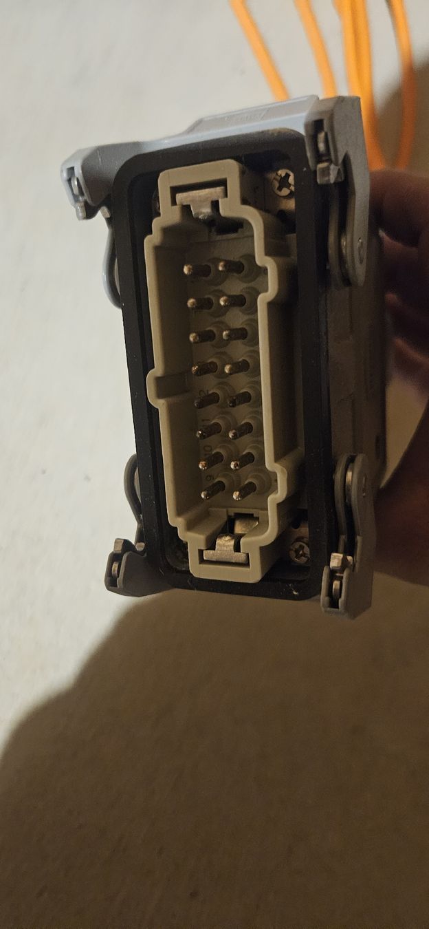 Cavi: Harting 16- Pol auf T13 Stecker – Usato da Schwellbrunn venduto da chr_9cpp 1