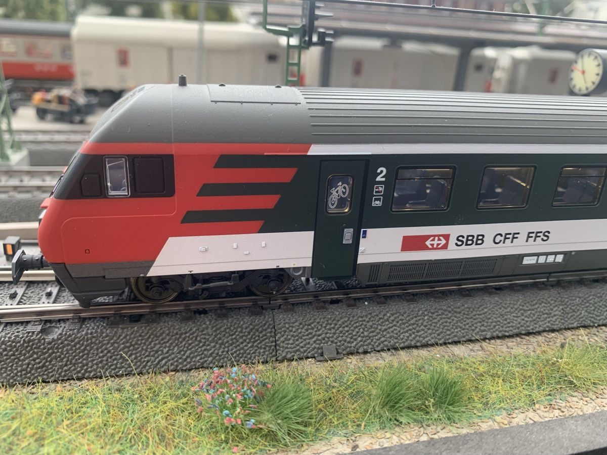 Märklin Modelleisenbahnen: Märklin HO 42175 set BLS SBB – Neu und originalverpackt aus Montpreveyres von Maleagant 4