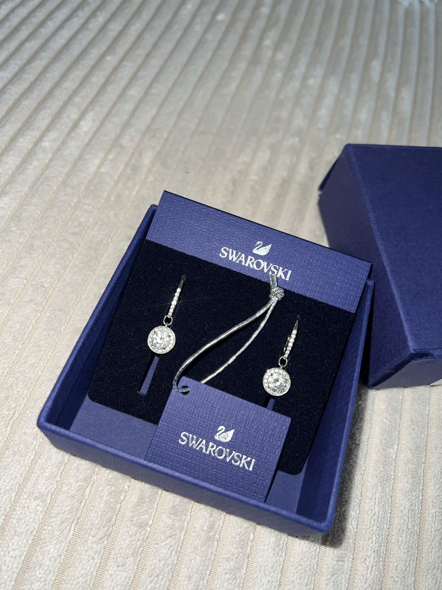 Swarovski Ohrringe & -stecker: Swarovski Ohrringe – Gebraucht aus Dietikon von itsVic 1