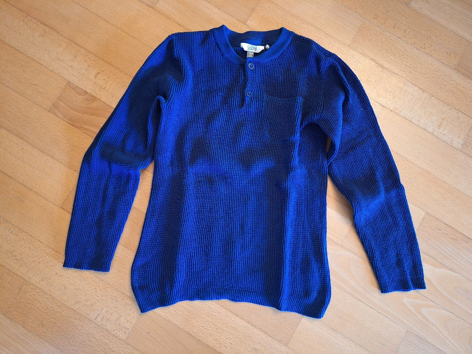 Maglioni & Felpe: Pullover in Gr. 140 NEU – Nuovo (secondo la descrizione) da Oberrieden venduto da smarties949