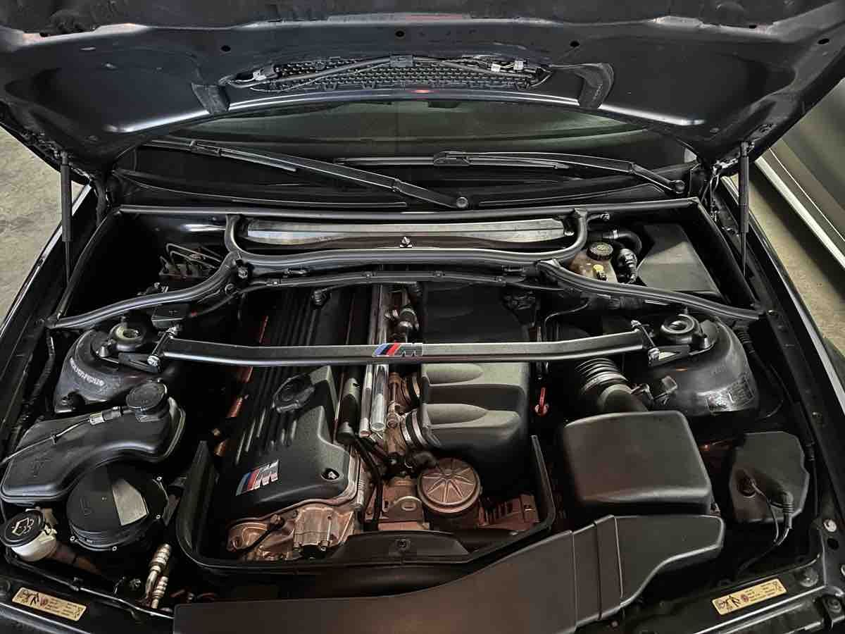 BMW Tutti pezzi di ricambio auto: Barre anti-rapprochement BMW M3 E46 – Usato da Renens VD venduto da redblood76