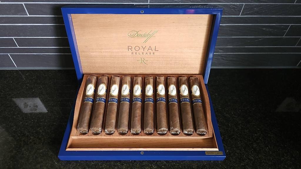 Sigari: Davidoff Royal Release Robusto 2017 – Usato da Nürensdorf venduto da adr_rt5r 4
