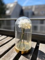 Deko-Glocke mit Kunstblumen – Sommerliche Deko