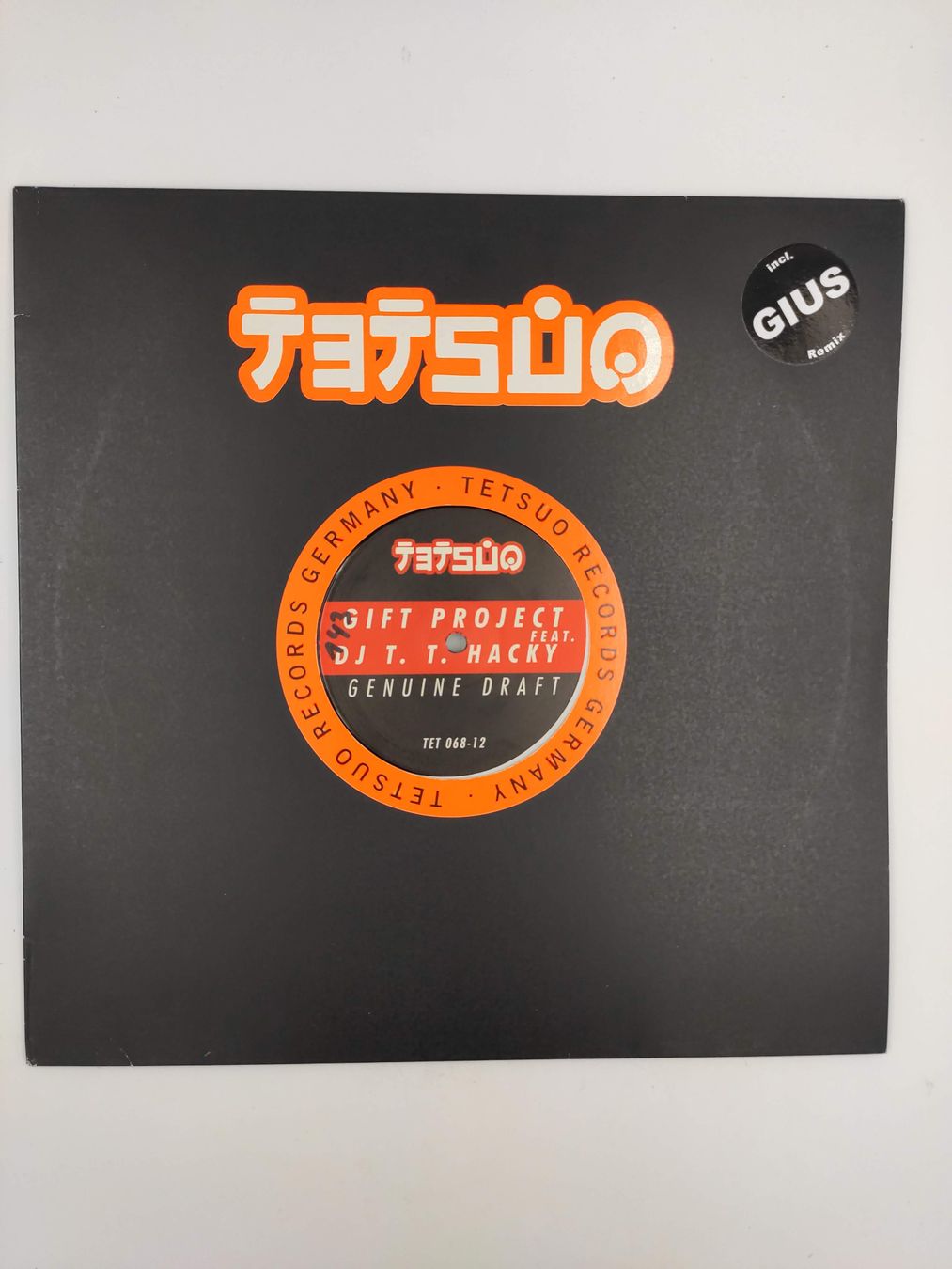 Dischi in vinile: Techno  Vinyl Gift Project feat DJ T.T. Hacky Genuine Draft – Usato da Kreuzlingen venduto da Tewes