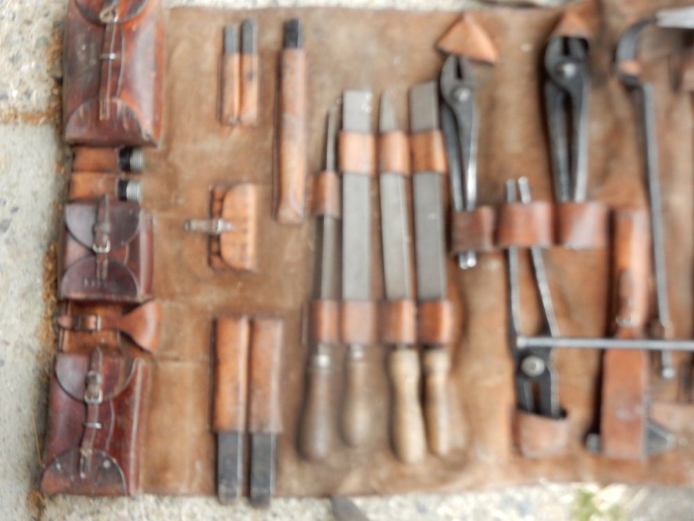 Ancienne Sacoche D'outils De Maréchal-ferrant – Tenailles Et Outils Vintage