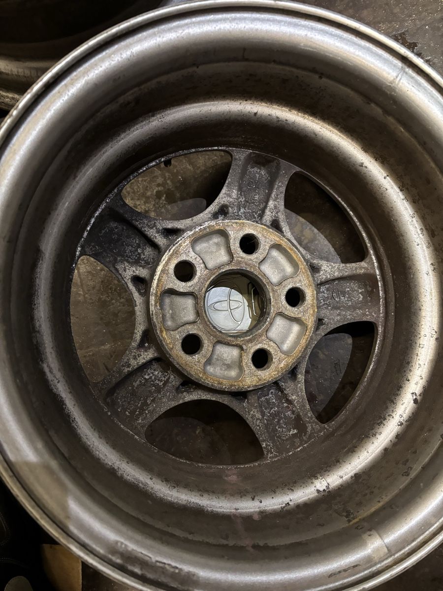 Toyota Cerchioni: Toyota Felgen MR2 – Usato da Beinwil am See venduto da Benutzer25 3
