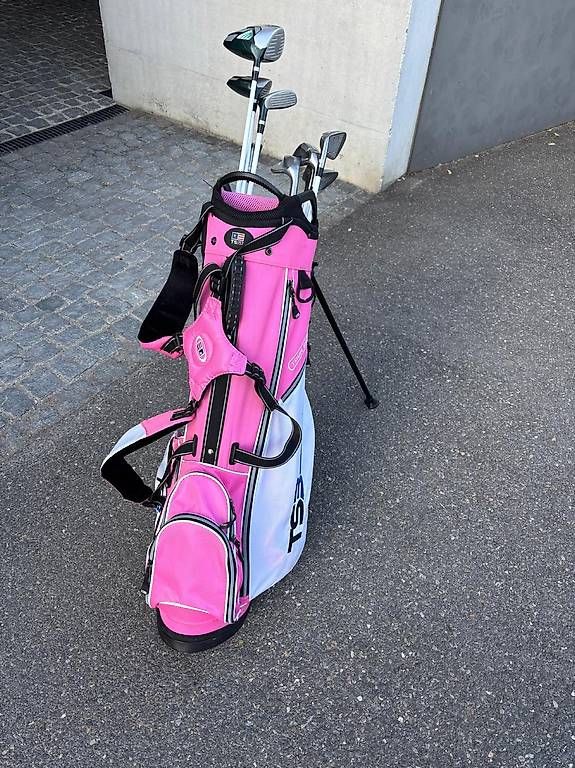 Mazze & Set: Rosa Golf Bag U.S.Kids  – Usato da Unterägeri venduto da Frederik1 1