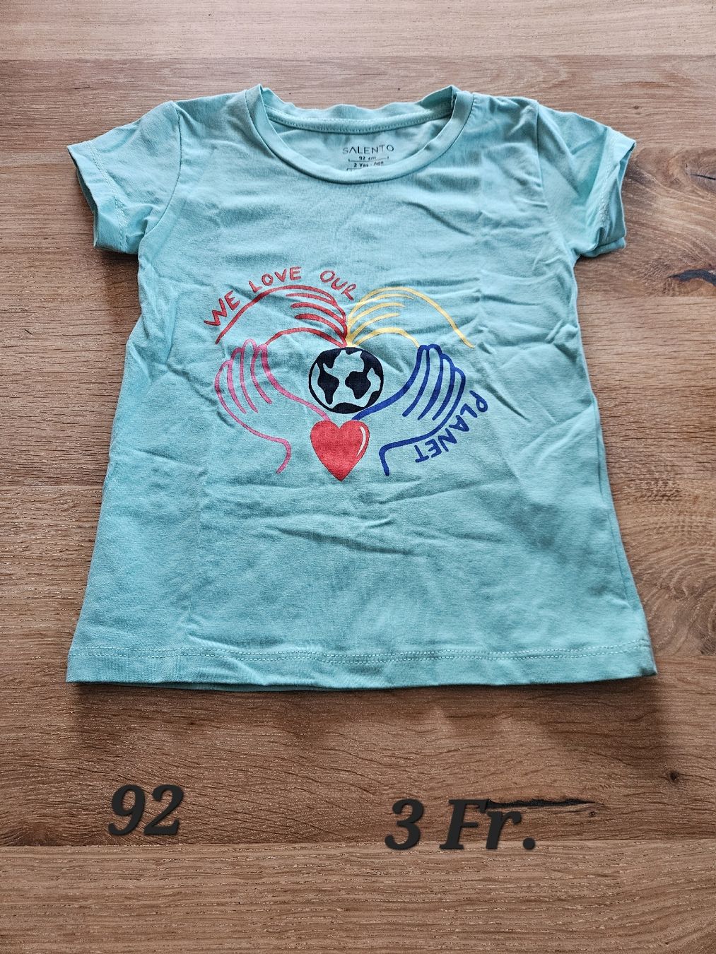 Camicette, T-shirt & Top: T-shirt – Usato da Brittnau venduto da Ro-Sa1902