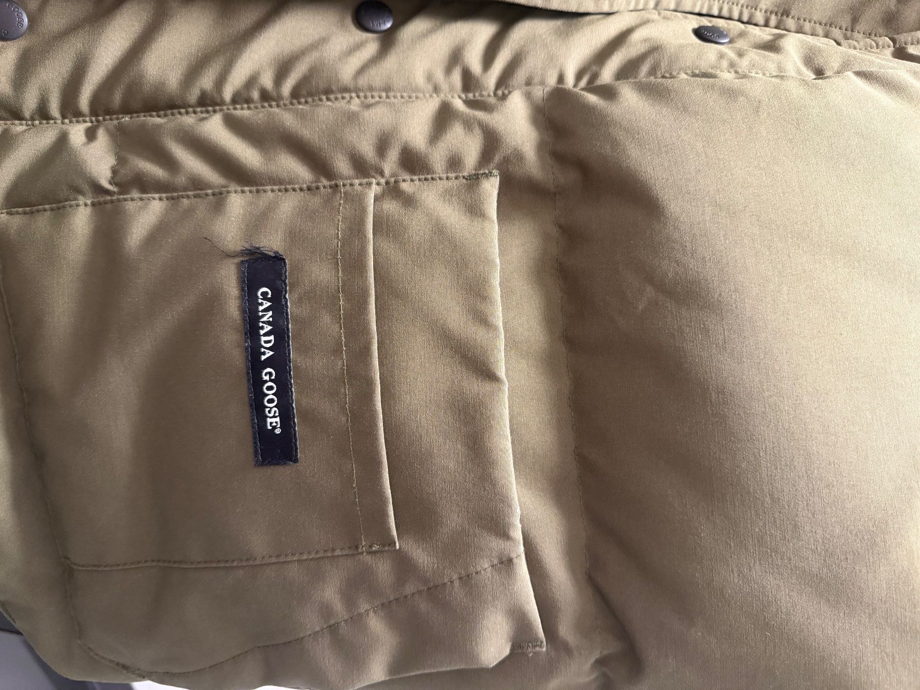 Canada Goose Gilets: Canada Goose Jacke/Weste – Neuf (Voir description) à Niederbipp par ali_xj86 1