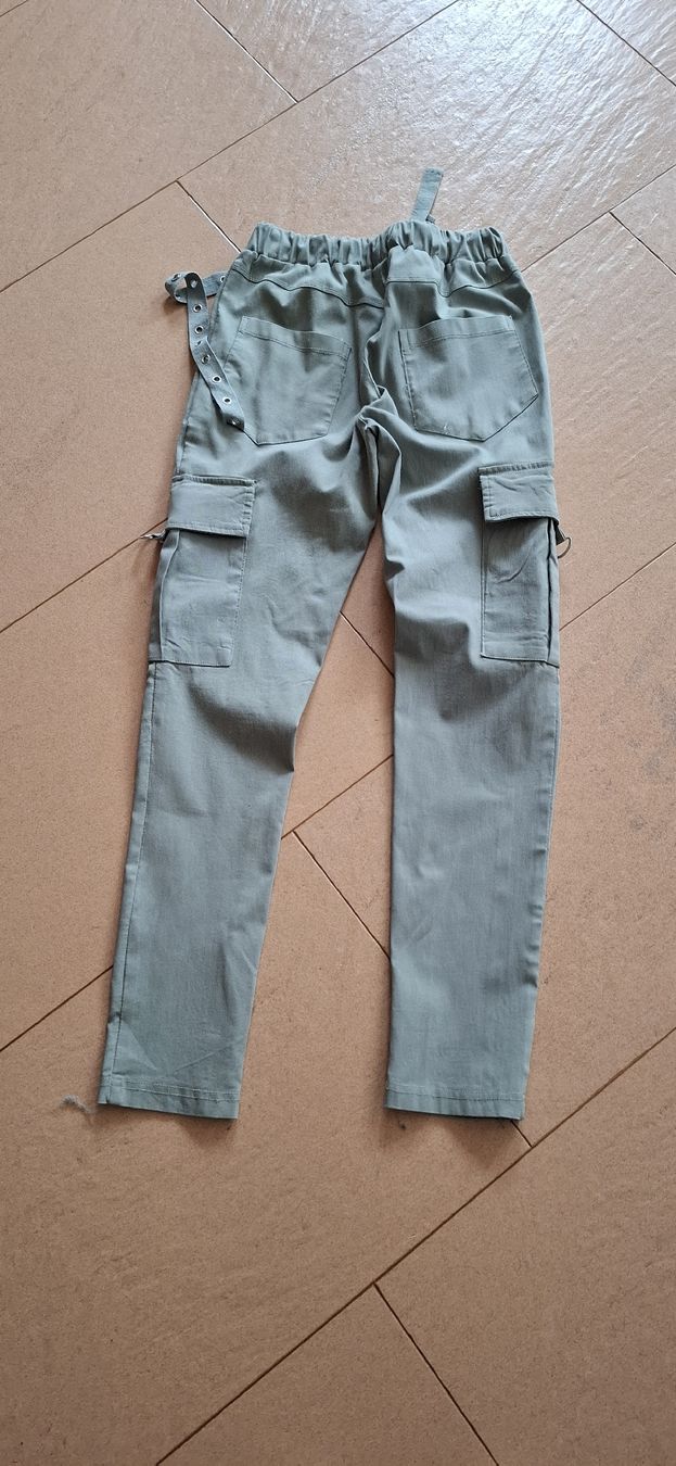 Pantaloni: Freizeithose XS für Damen/Mädchen – Usato da Thun venduto da lede 1
