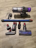 Akku Staubsauger Dyson V11 mit Zubehör gebraucht