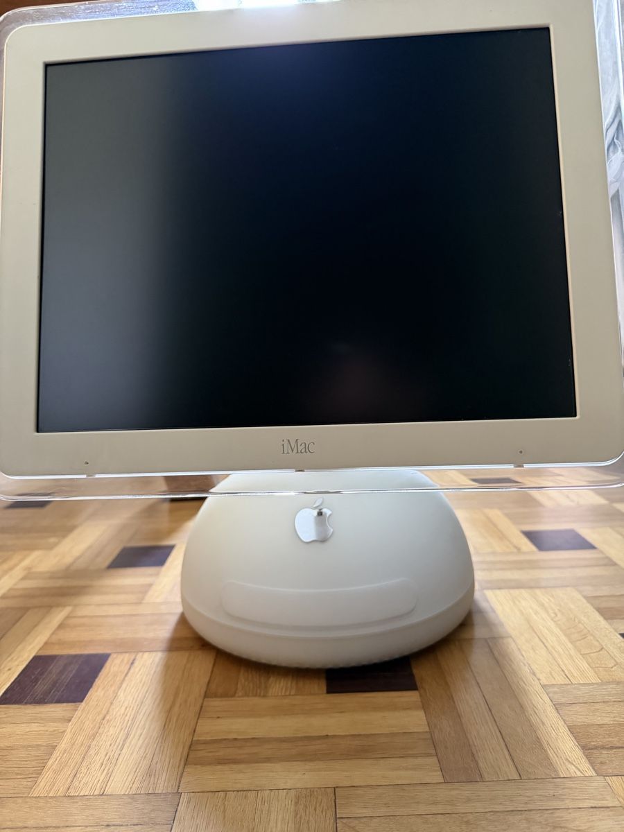 Apple PC: iMac G4 (15-Zoll) – Usato da Pfungen venduto da ric_739