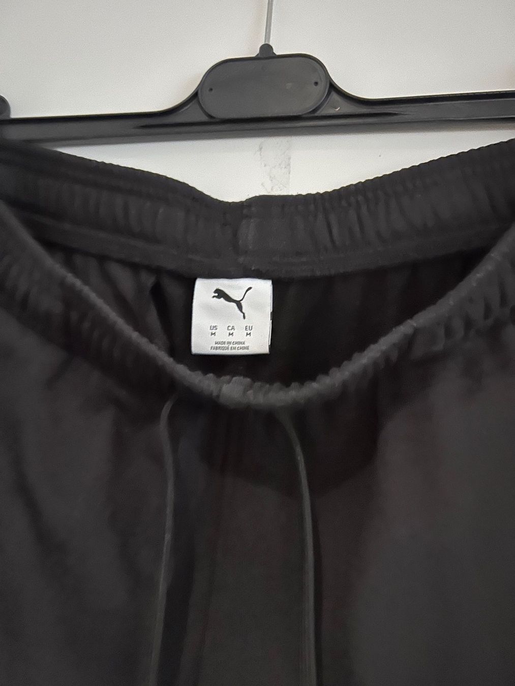 Puma Pantaloni: Sporthose – Usato da Zumikon venduto da Uranus88 1