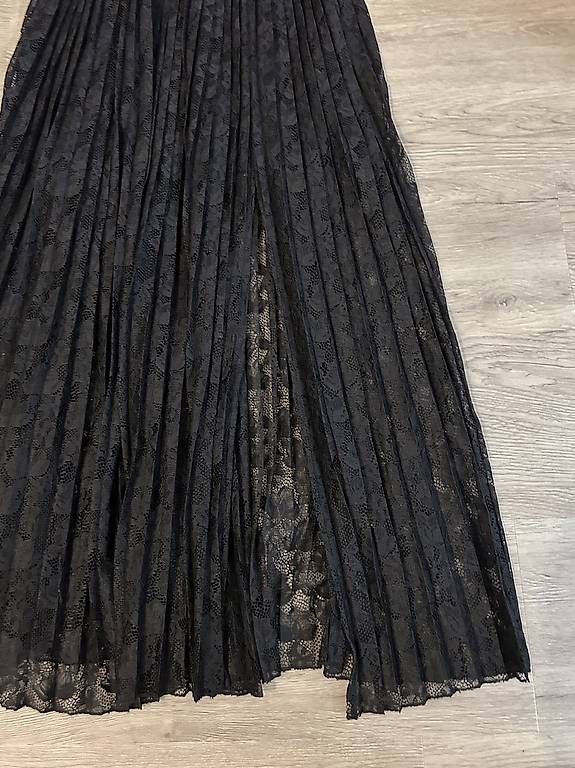 Vestiti: Kleid – Usato da Schwerzenbach venduto da nic_zt5r 3