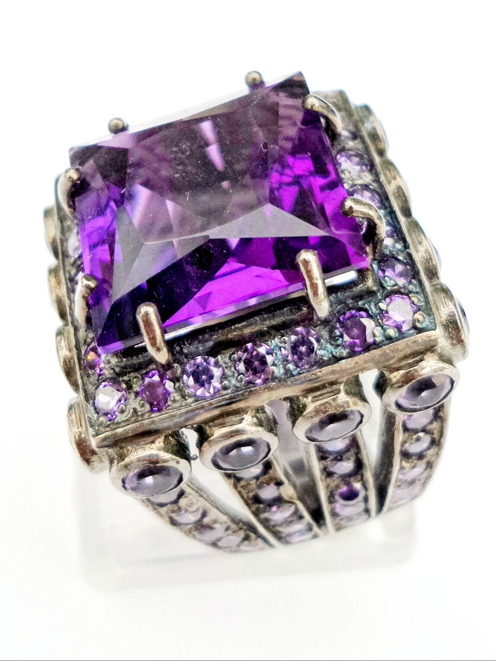 Anelli: Ring mit Amethysten in rhodiniertem Silber 925 Grösse 57 – Nuovo (secondo la descrizione) da Zürich venduto da Bieter04 3