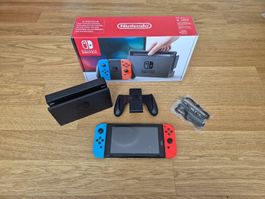 Nintendo Switch - in Originalverpackung