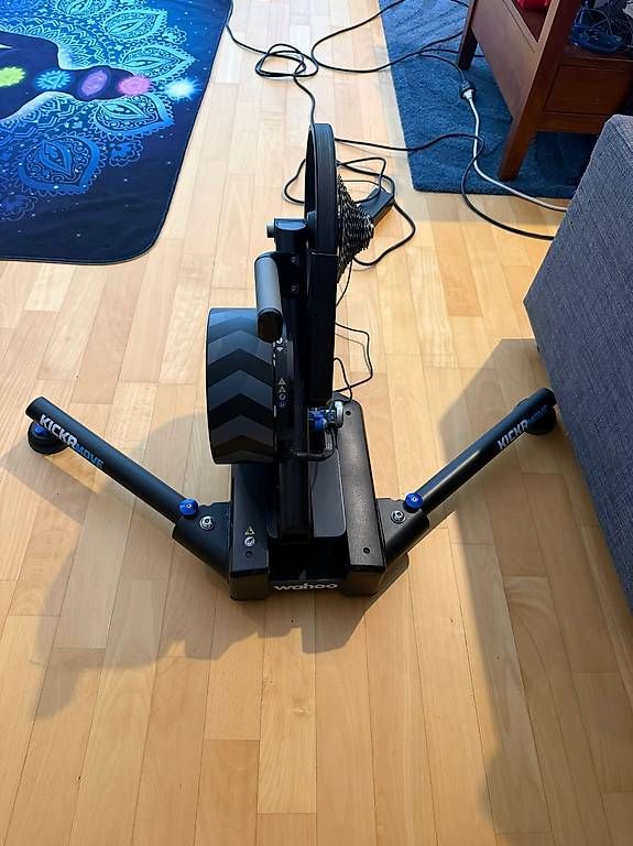 Wahoo Vélos d'appartement: Home trainer KickR Move – D'occasion à Nyon par kal_v6c5