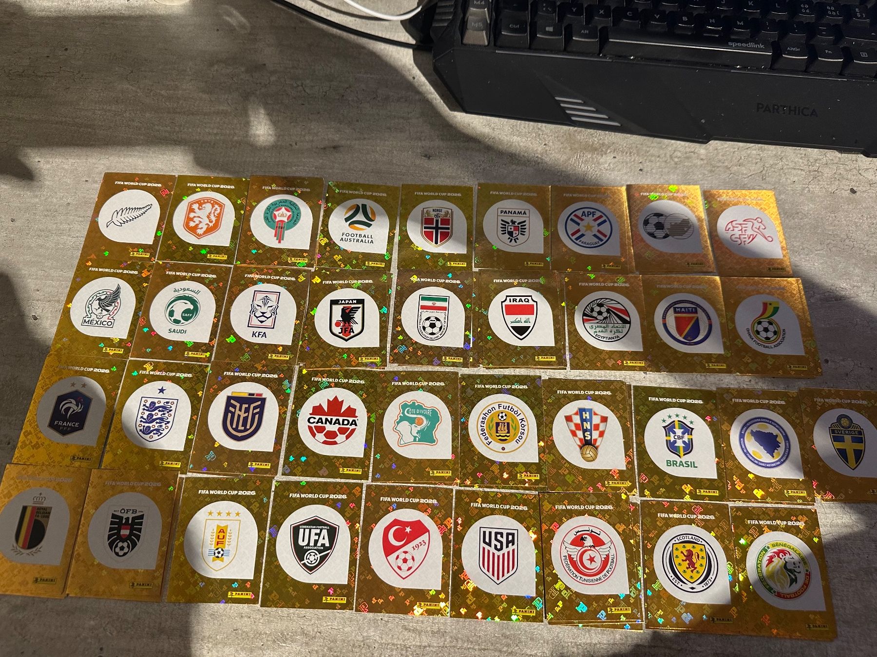 Panini Carte collezionabili: Panini WM 2026 81 Wappen Sammlung! – Usato da Zürich venduto da TOnePT
