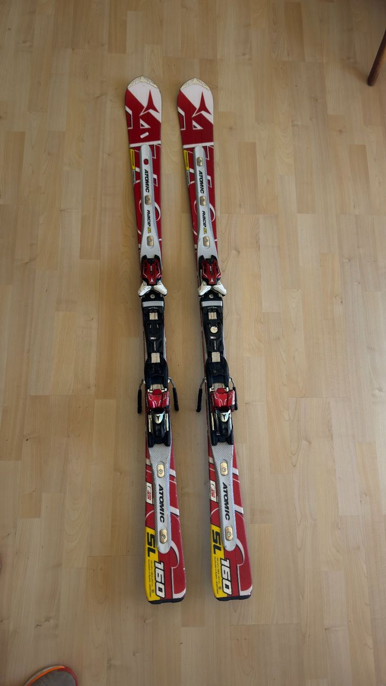 Atomic Sci: Atomic Slalom Ski 160 cm – Usato da Stäfa venduto da trust77