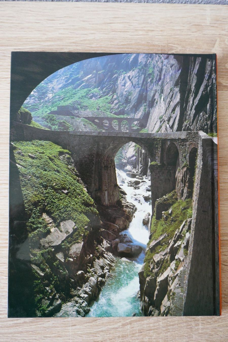 Libri: Buch "Wunder der Erde , Die schönsten Bauwerke" – Nuovo (secondo la descrizione) da Tegerfelden venduto da X-Truck 1