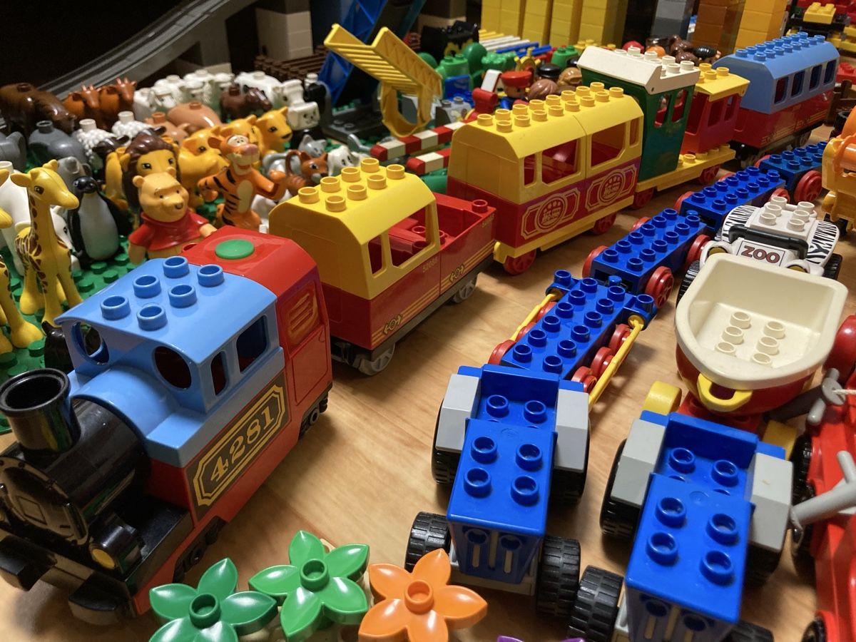 Lego Giocattoli: Über 1000-teilig Lego Duplo mit Eisenbahn – Usato da Ruswil venduto da Ebwidi 5