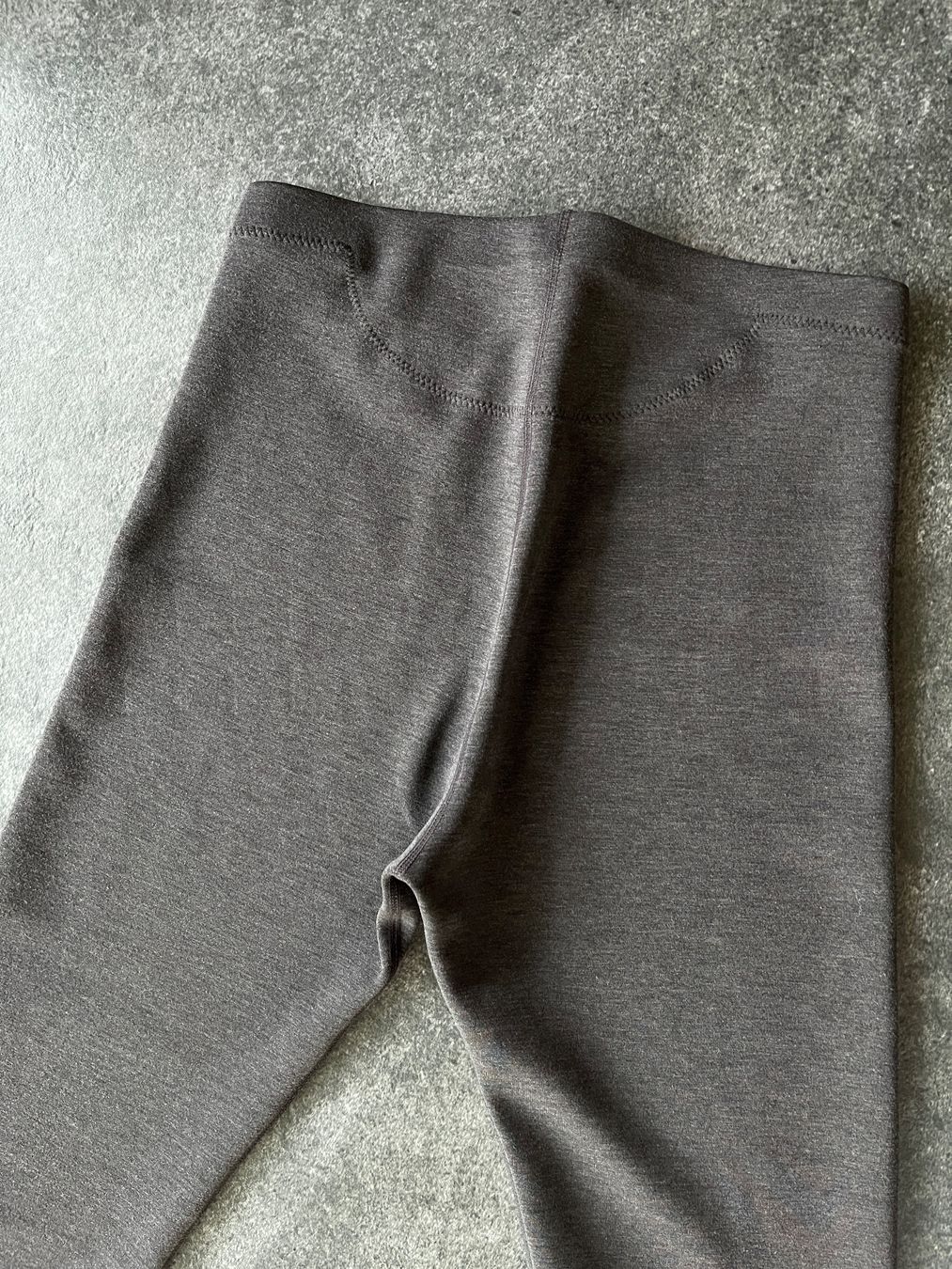 Pantaloni: Damen Thermohose - Größe M – Usato da Kilchberg ZH venduto da Simple.Life 5