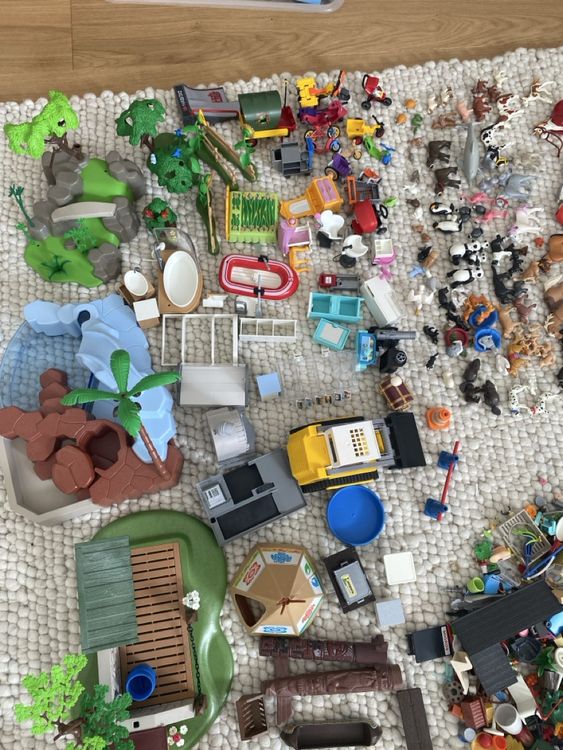 Playmobil Jouets: Grosses Playmobil Konvolut: Figuren, Tiere, Zubehör! – D'occasion à Wettingen par Allgor 4
