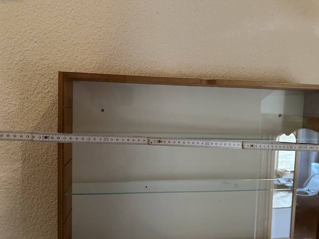 Vetrine: HolzWandvitrine – Usato da Binningen venduto da C0llin 2