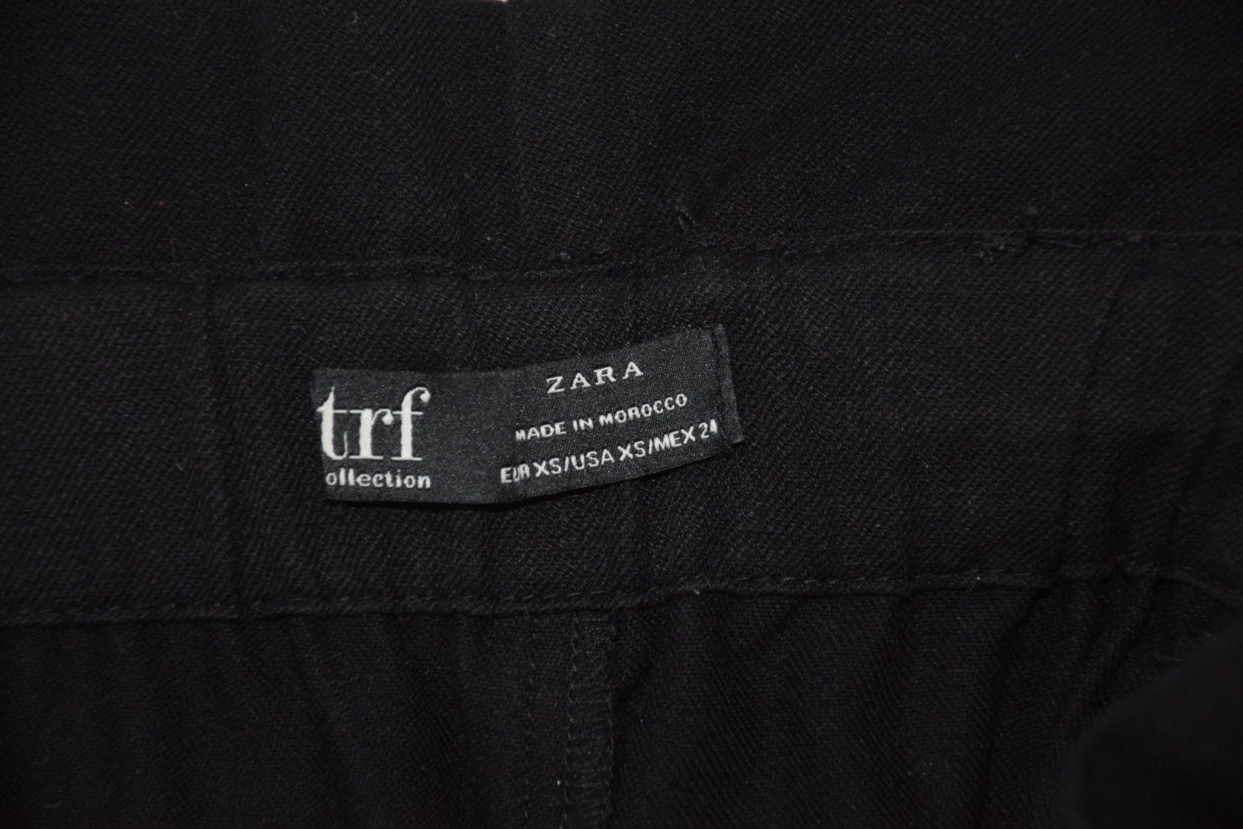 Zara Pantaloni: Schicke, kurze, schwarze Hose mit Bindegürtel, Grösse 36 – Nuovo (secondo la descrizione) da Wil SG venduto da Sawil 3
