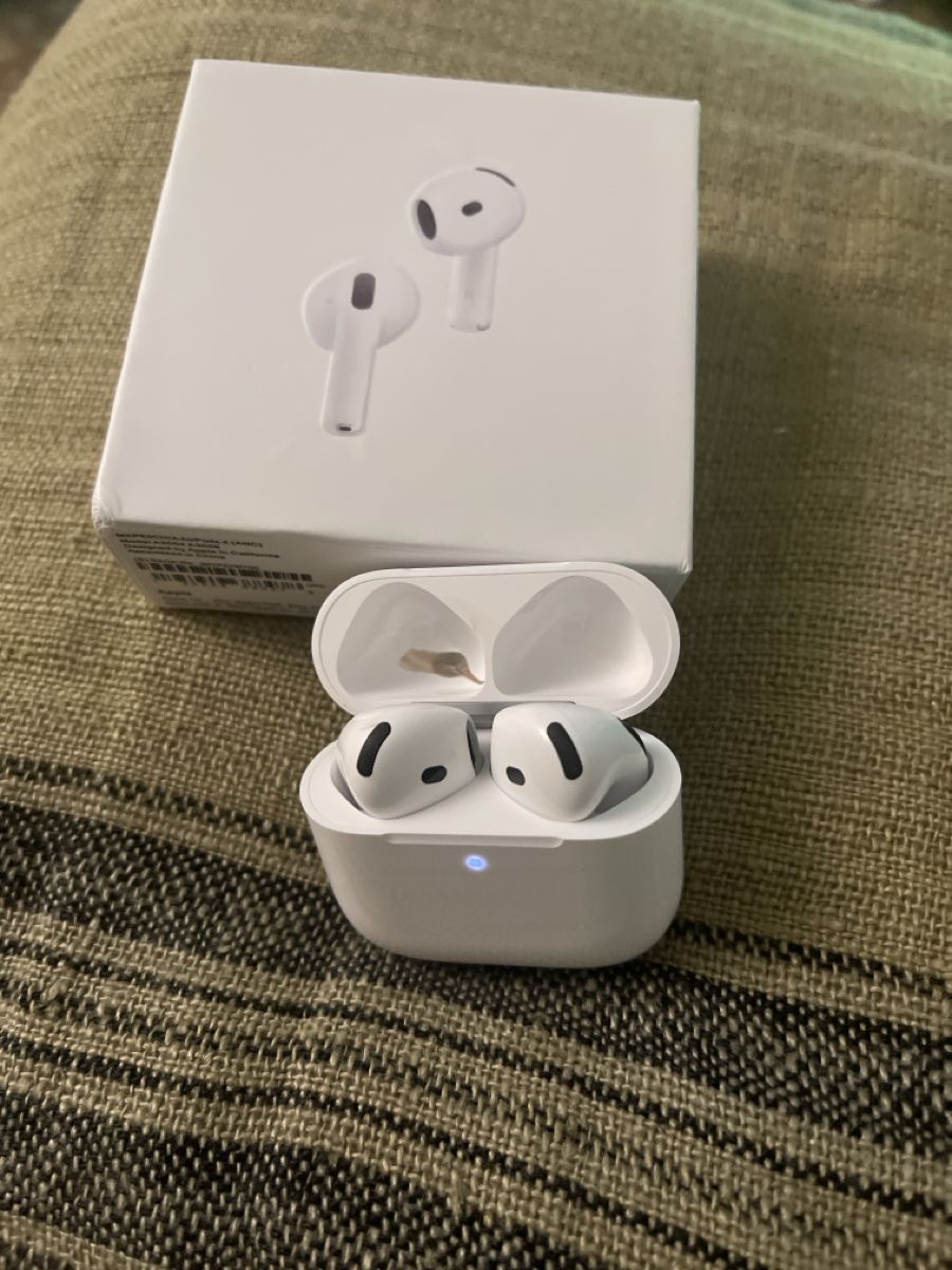 Apple Cuffie: Apple AirPods Pro 4 Gen ANC mit Ladecase neu – Usato da Luzern venduto da M.Ai